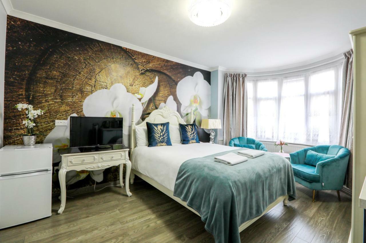 Amazing London Hotel ภายนอก รูปภาพ